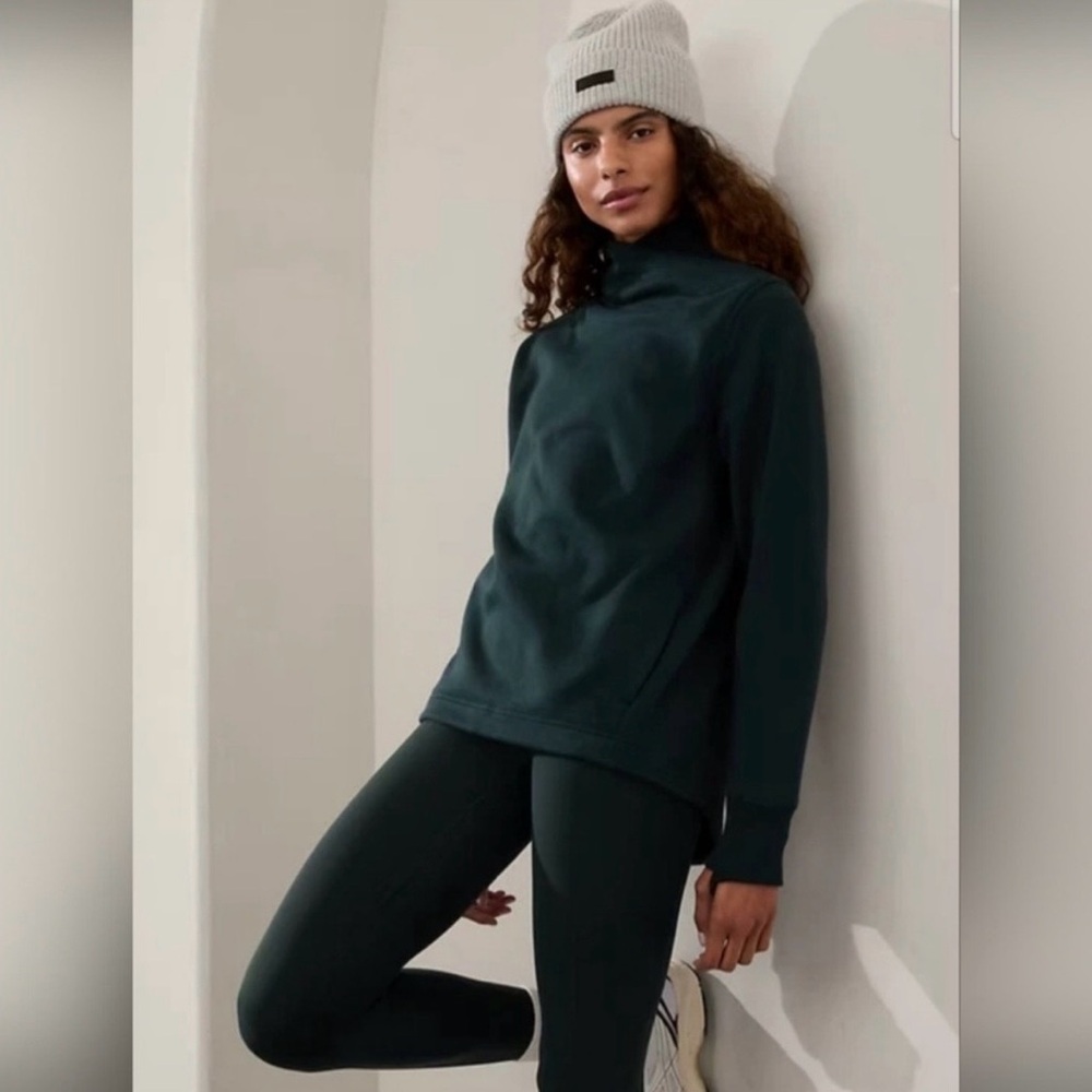 Athleta Cozy Karma Twist Neck Sweatshirt Size S